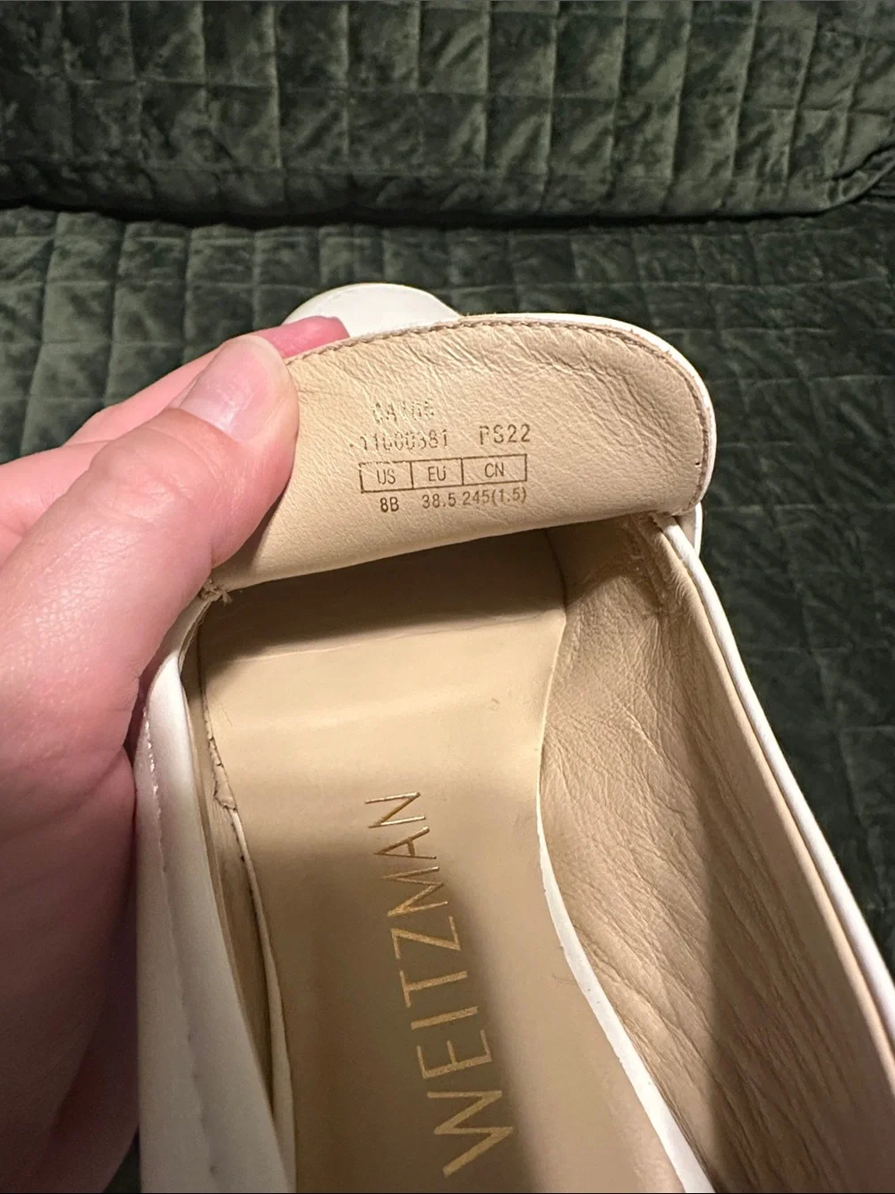Stuart Weitzman Men's Cream Leather Penny Loafers
